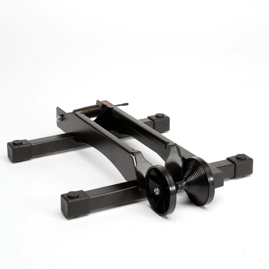 Feedback Sports RAKK modular spacing supports multiple bikes layout.