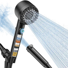 FEELSO Filtered Shower Head handheld design enables versatile, thorough rinsing.