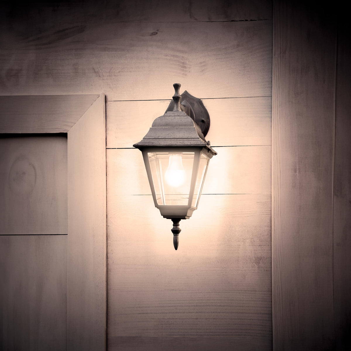 Feit Electric A19 long-life bulb emphasizes up to 17,000 hours of operation.