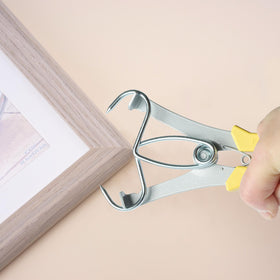 Feiyang frame molding clamps in use for precise joints