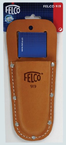 FELCO 919 Leather Holster demonstrates pruner fit and accessibility.