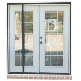 Fenestrelle magnetic screen door with header adjustment for a precise fit and hands-free use