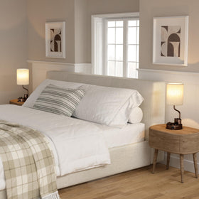 Modern bedroom setup featuring Fenmzee lamps for versatile styling.