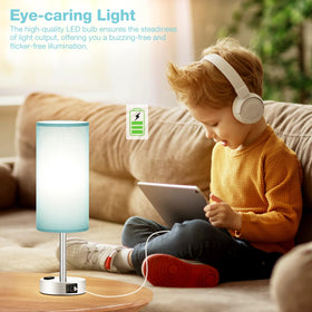 Fenmzee lamp USB-C port supports fast device charging from bed