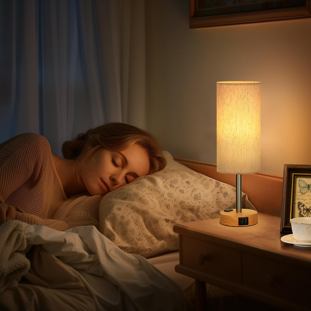Fenmzee compact lamps suit bedside or desk tasks with focused light