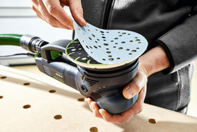 Festool ETS 150 Soft Sanding Pad edge sanding view demonstrates uniform finish potential