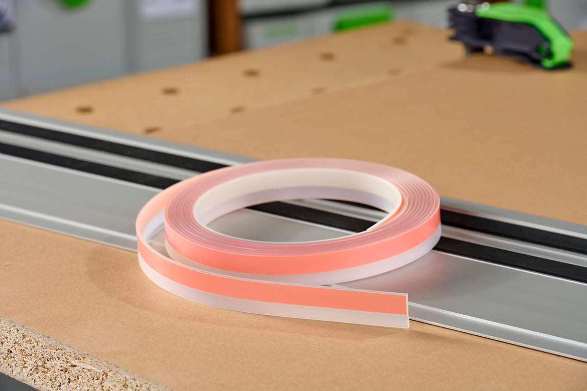 Festool splinterguard aligns with blade for accurate setup