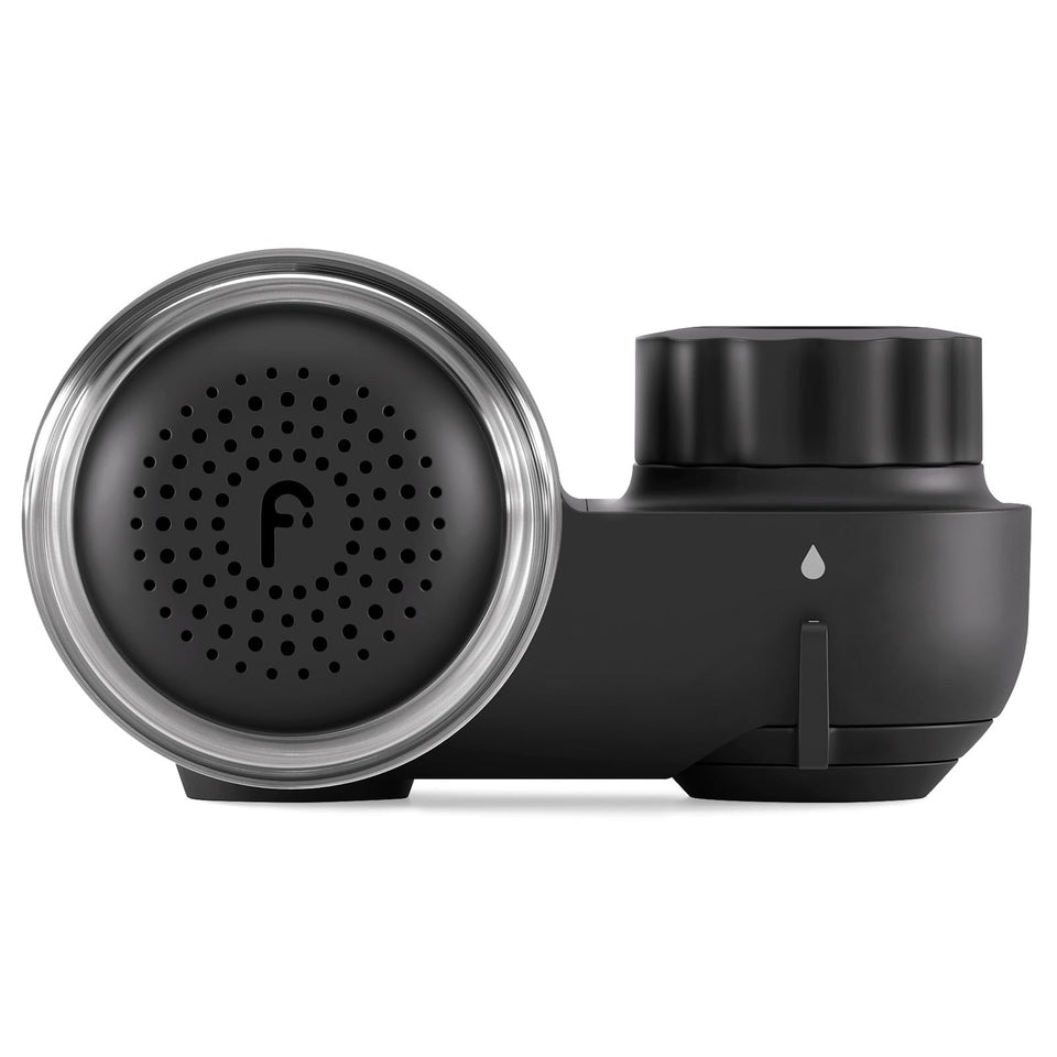 Filterbaby Skincare Filter 2.0 removes chlorine for a calmer routine.