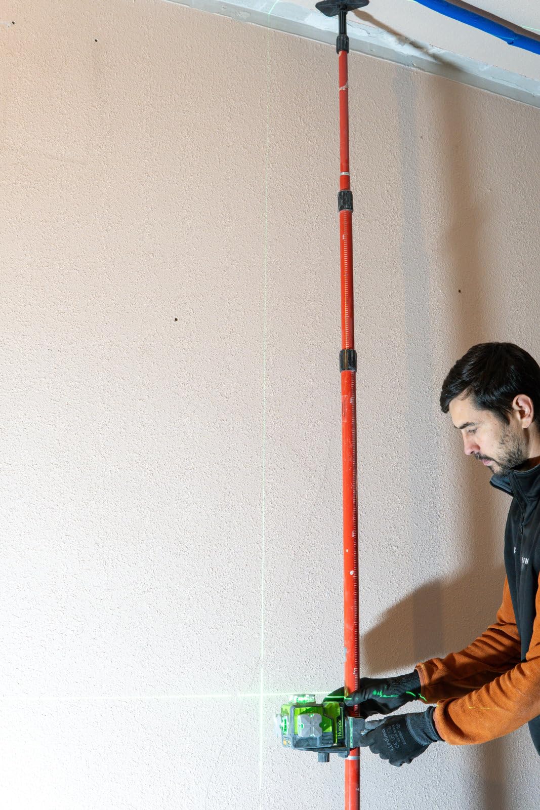 Firecore ball joint top supports safe floor-to-ceiling placement.