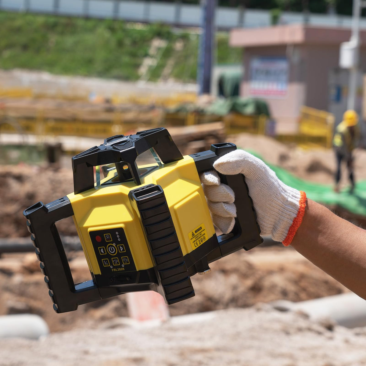 Firecore FRL300R 5V/1A adapter keeps equipment powered