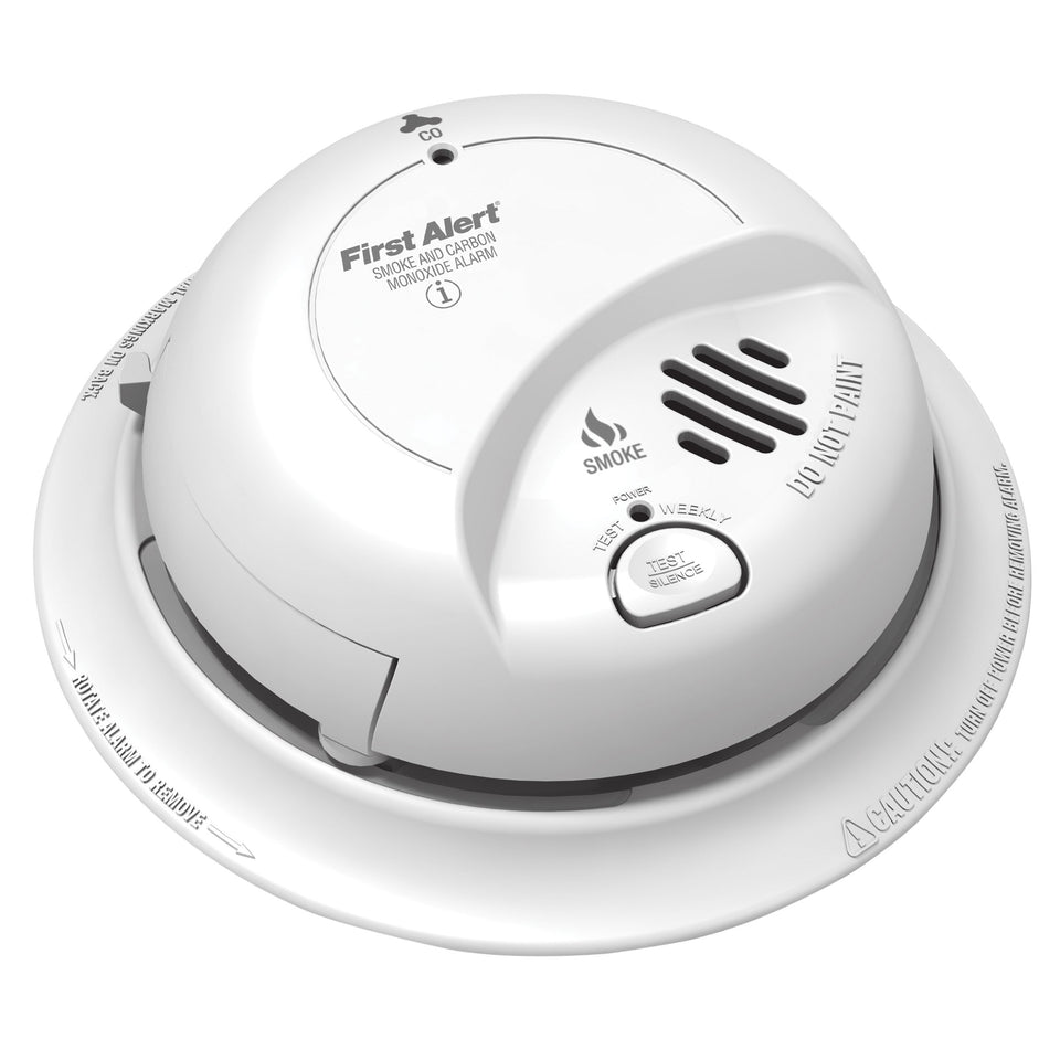 First Alert BRK SC-9120B detector front view with dual sensor for smoke and CO