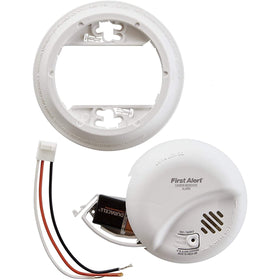 First Alert CO5120BN alarm indicator lit highlights the unit that triggered.