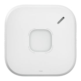 First Alert SC5 smart alarm, front view, with clear status indicators for quick safety checks.