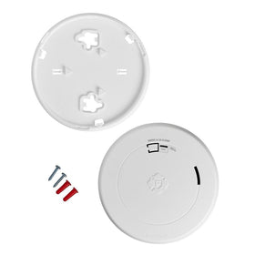 First Alert SMCO210 end-of-life warning indicates replacement time