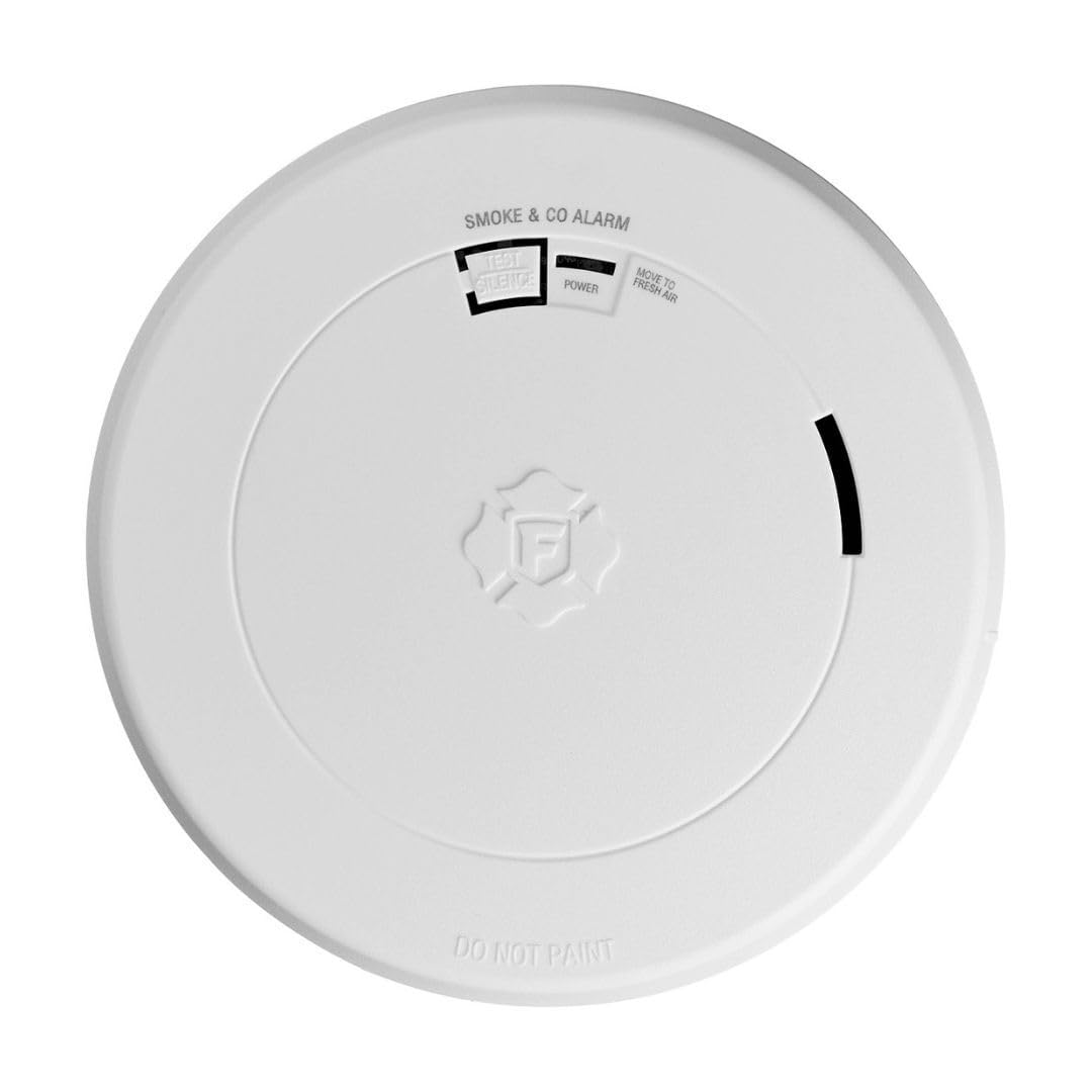 First Alert SMCO210 sealed 10-year battery detector for maintenance-free safety