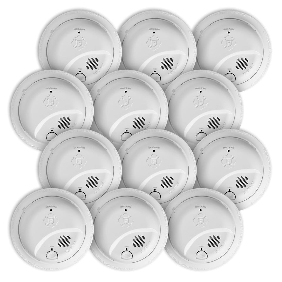 First Alert SMI100-AC front view for compact home safety.