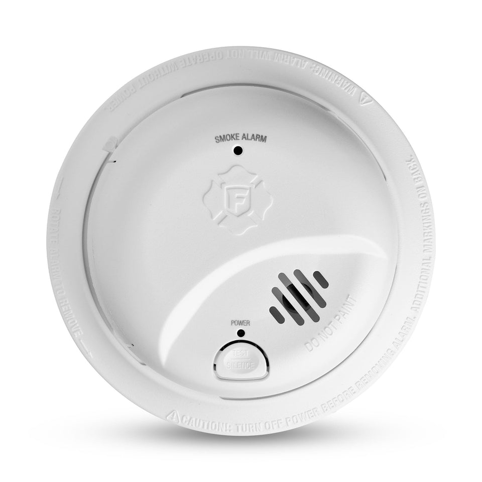 First Alert SMI100 front-access battery compartment for easy replacements.
