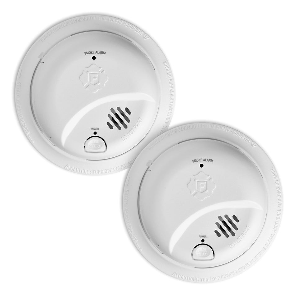 First Alert SMI100 front view highlighting compact, easy-to-install design for any room