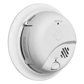 First Alert SMICO105-AC quick-connect plug simplifies installation without rewiring.