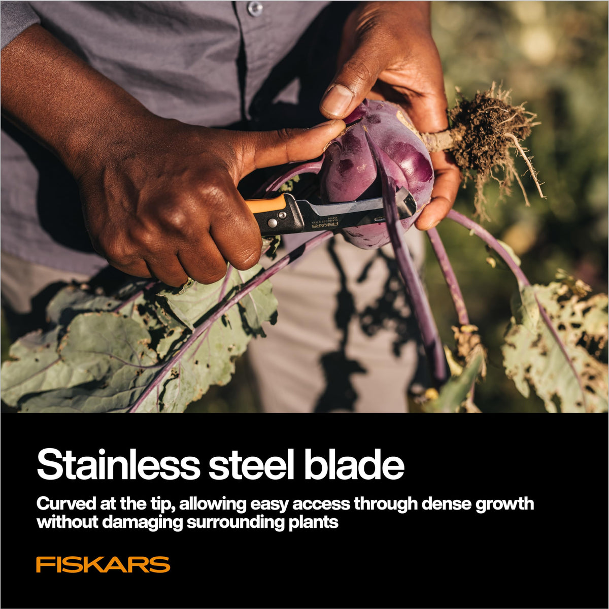 Fiskars knife shown for one-handed use during quick harvest