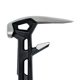 Fiskars IsoCore wrecking bar side profile highlighting long lever design