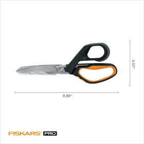 Fiskars PowerArc minimizes hand strain on demanding projects.