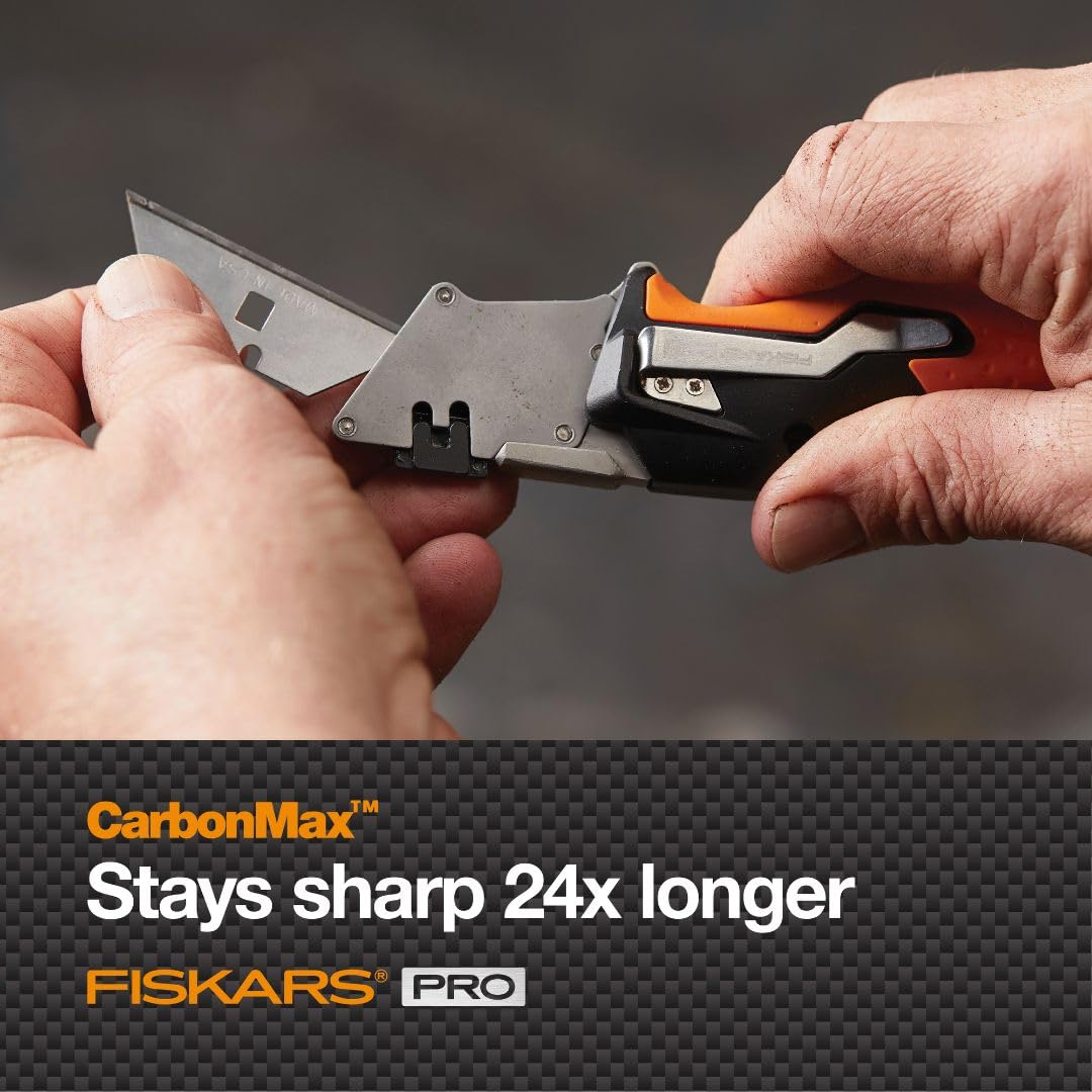 Fiskars blade snap-in design allows quick blade changes.