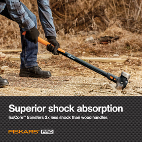 Fiskars Pro IsoCore 10 lb sledge hammer driving-face improves stake driving accuracy