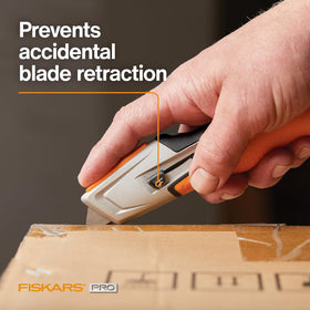 Fiskars Pro durable full-metal build resists drops and impacts