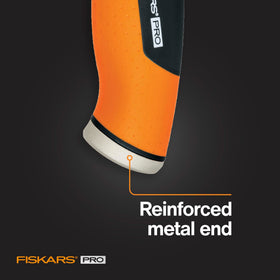 Fiskars Pro ergonomic grip highlights comfortable handling during extended cuts