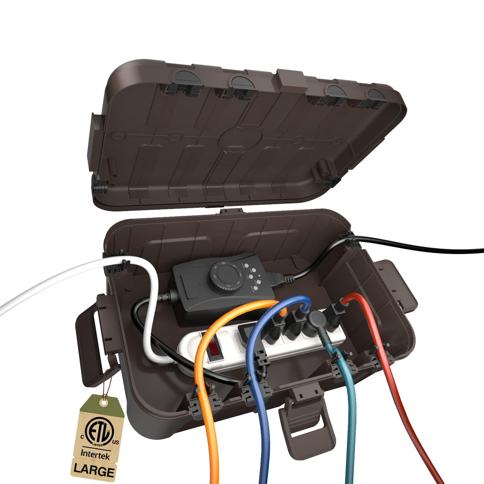 Flemoon outdoor box waterproof IP54 shields outlets during rain for safer outdoor use.