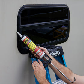 Flex Paste forms a flexible, watertight barrier on a cracked wall