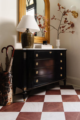 Textured low-lustre finish adds depth and premium feel to floors.