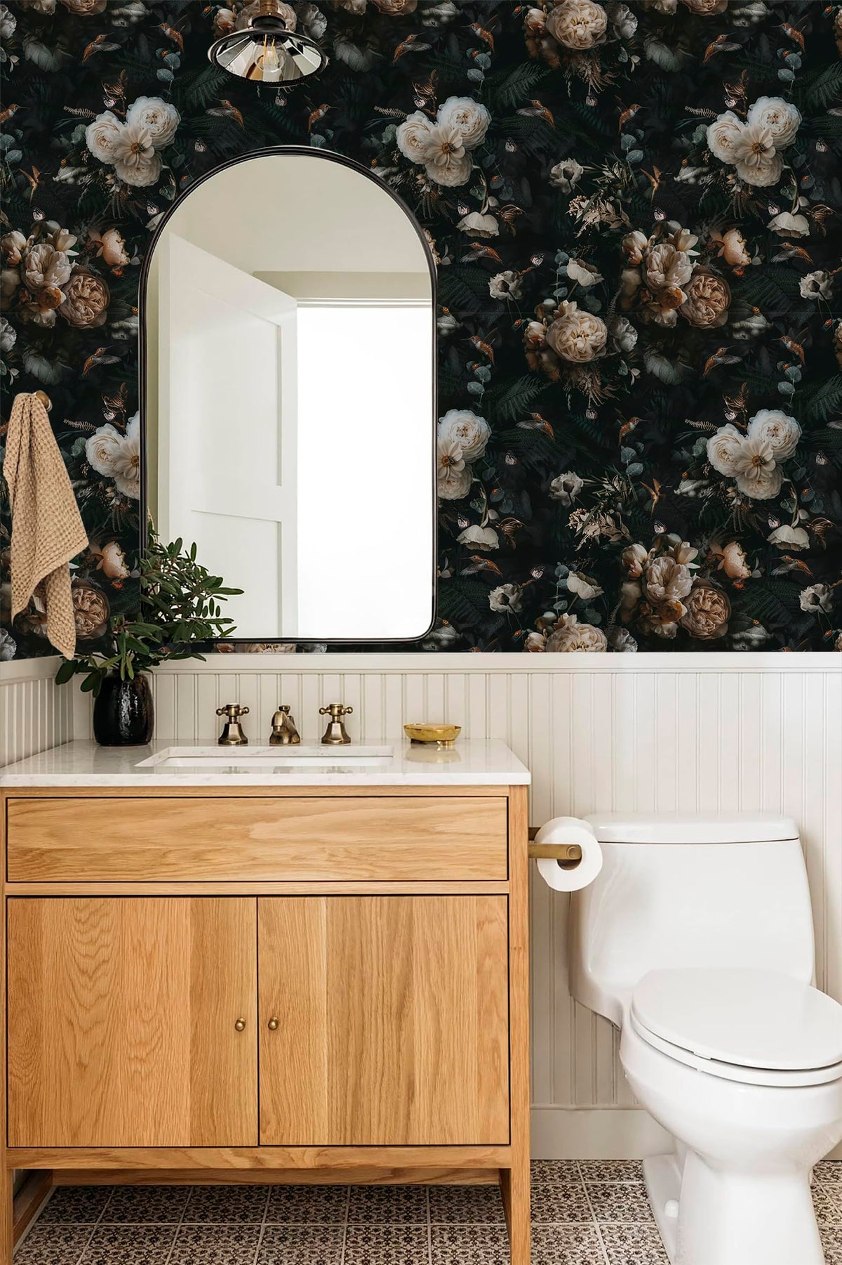 Floralplus Black Floral Wallpaper removable wall covering for easy updates