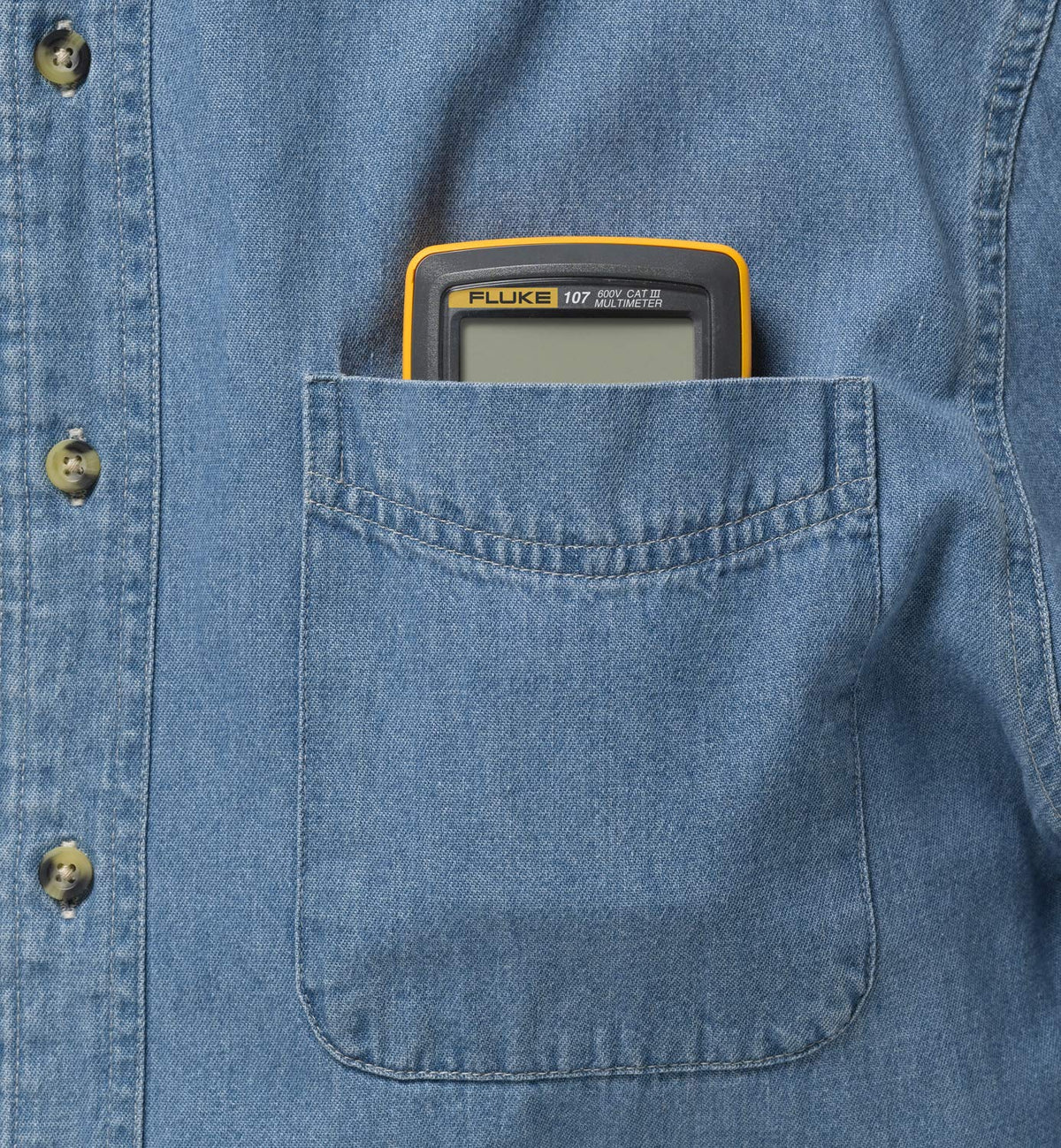 Fluke 107 in-use image demonstrating reliable field performance.