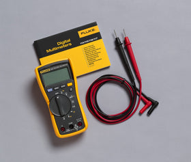 Fluke 115 multimeter displays Min/Max/Average readings for fluctuating signals.