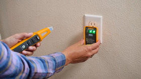 Fluke BK120 audible and visual alerts reduce guessing during tracing