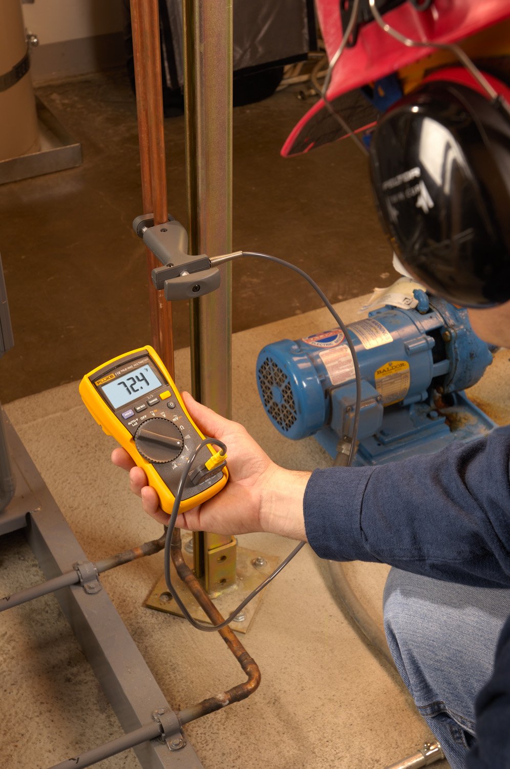 Carrying case for Fluke HVAC Combo Kit keeps tools organized