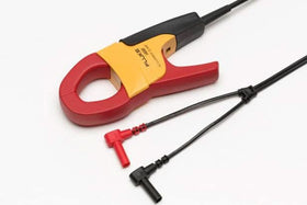 Fluke i400 400 A current clamp measures high currents in live panels