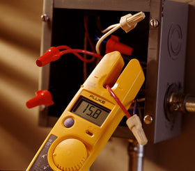 Fluke T5-600 belt holster shown for hands-free field use