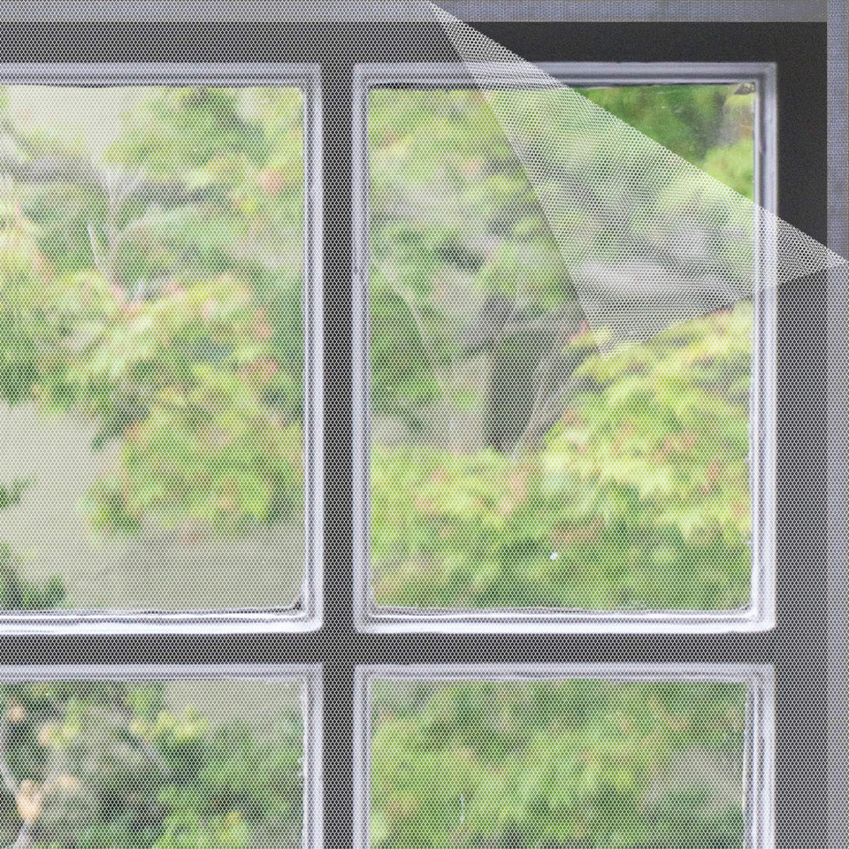 FLYZZZ window screen 100x150cm with self-adhesive edge, easy fit.