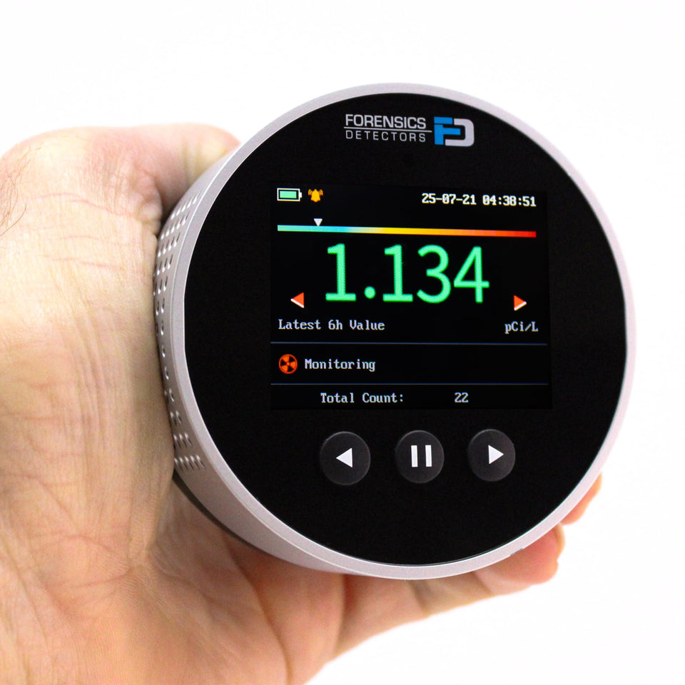 FORENSICS DETECTORS FD Radon Detector front display shows readings and temperature at a glance.