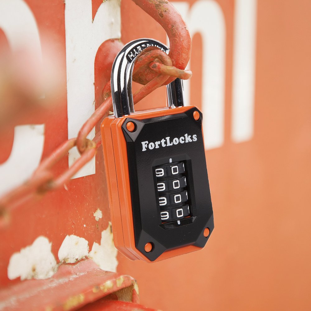 FortLocks packaging with instructions, showing setup guidance for padlocks.