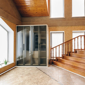 Frienda baseboard molding in room setup demonstrates versatile application