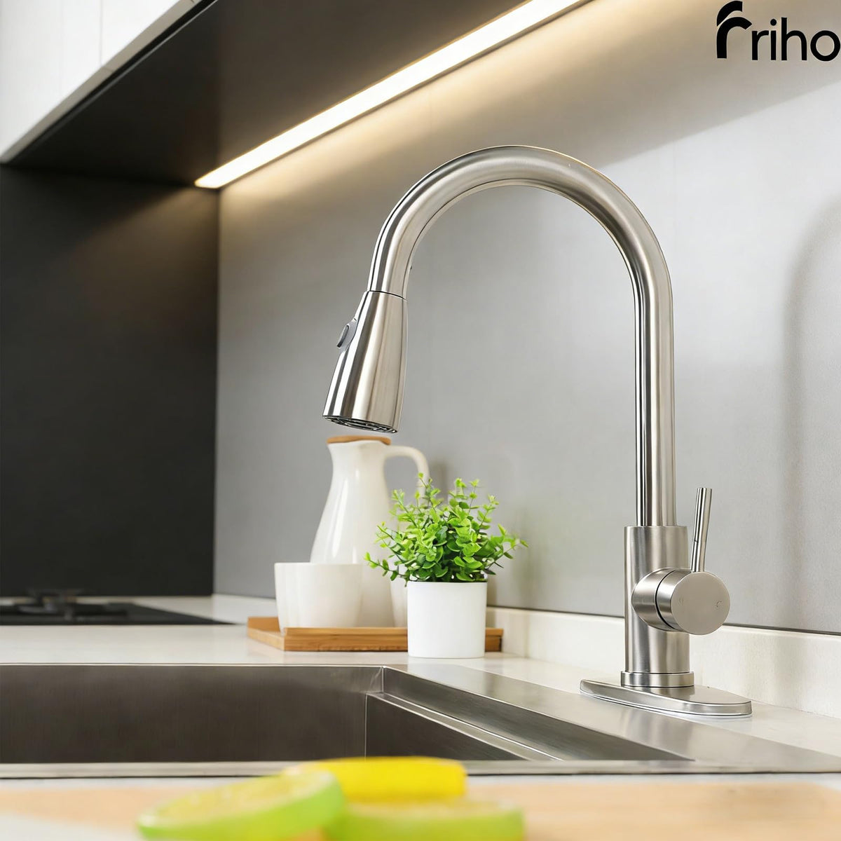 Friho warranty and support include a 3-year coverage and 90-day returns.