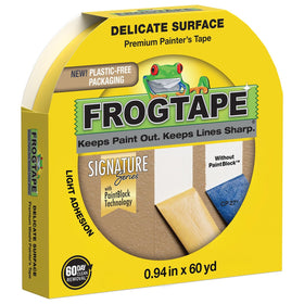 FrogTape Delicate Surface tape roll for crisp lines on light surfaces, minimising touch-ups.