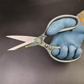 FTECYBO heavy-duty scissors metal handles with ergonomic grip for extended use.
