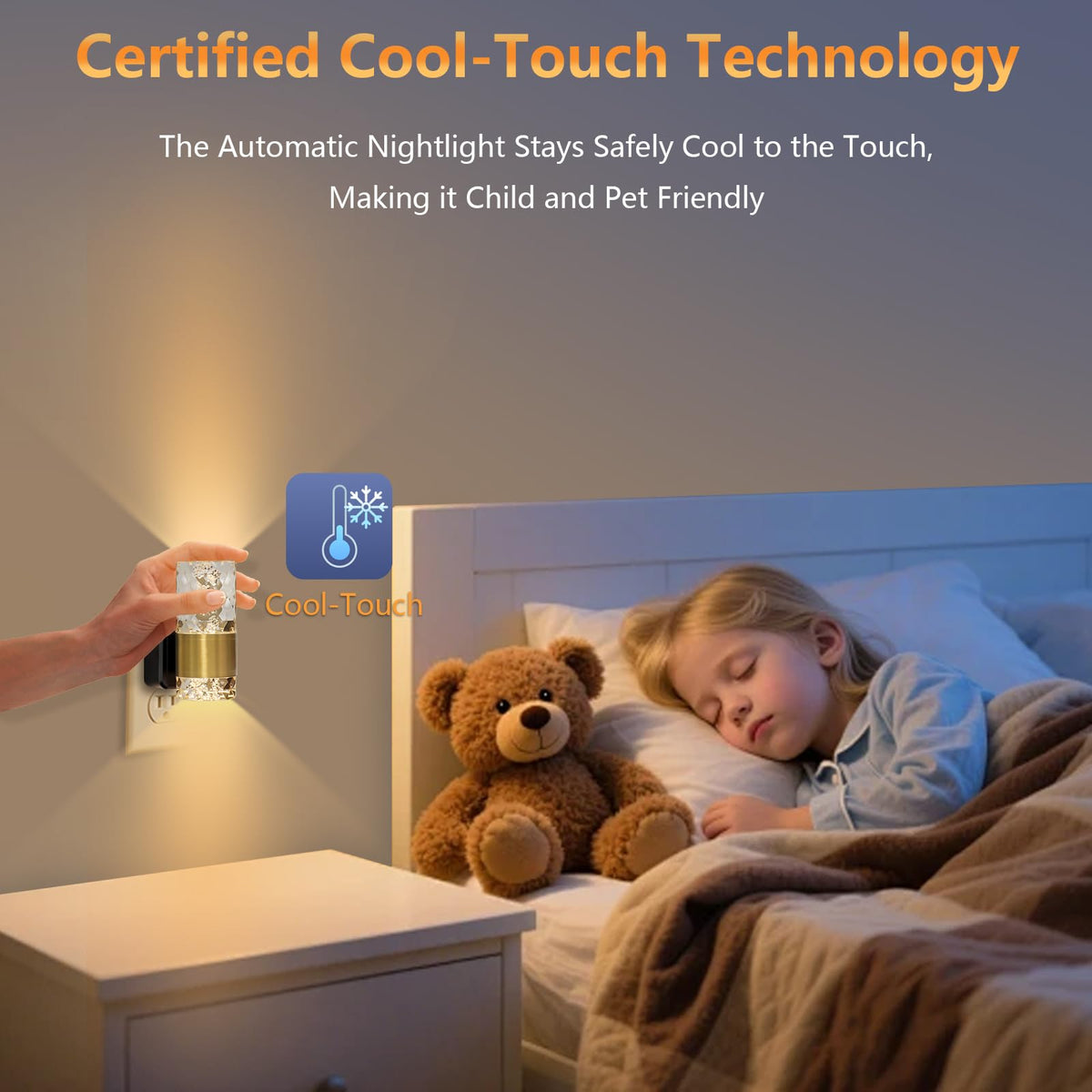 Fuligent compact plug-in night light preserves the second outlet