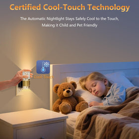 Fuligent compact plug-in night light preserves the second outlet
