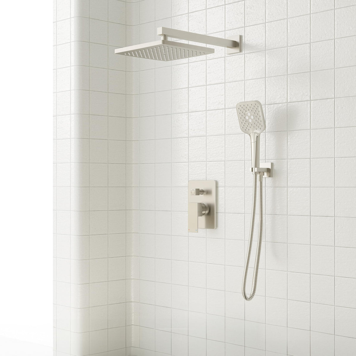 Gabrylly handheld shower head with 3 settings for versatile cleansing